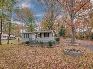 242 Martin St, Forest City, NC 28018