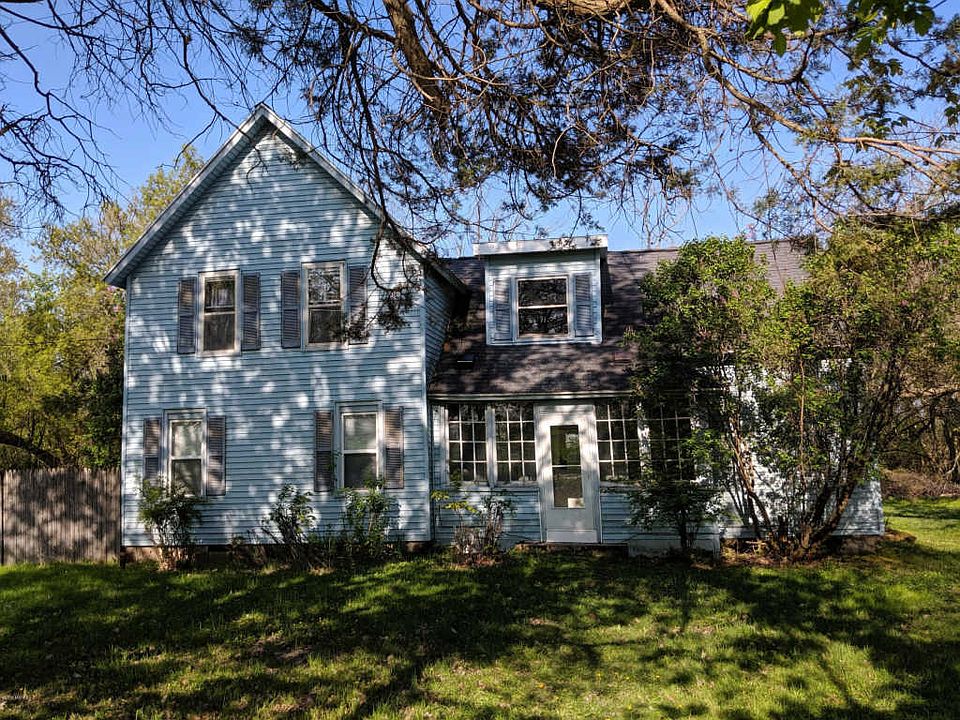 1st image of 17143 48th Ave