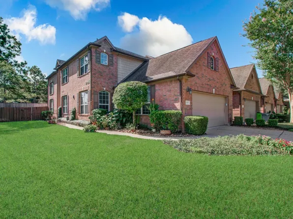 1103 Glenwood Canyon Ln, Houston, TX 77077