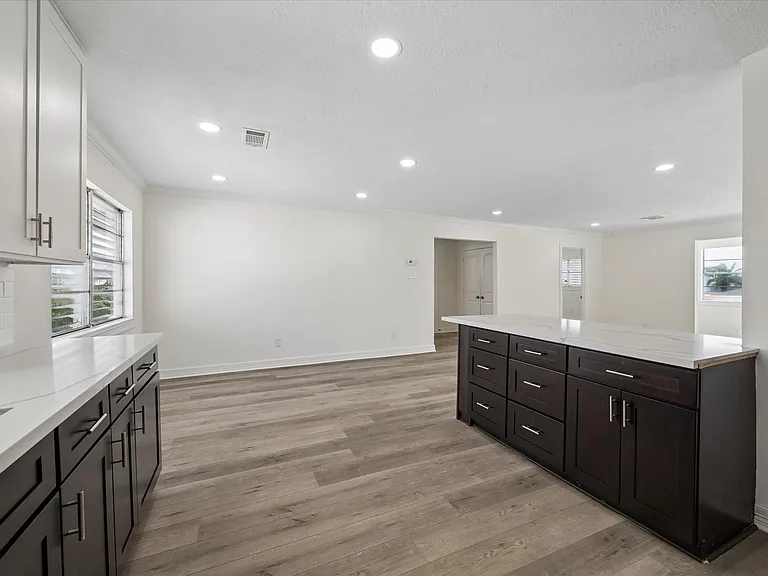1079 Redfish St — Photo 8