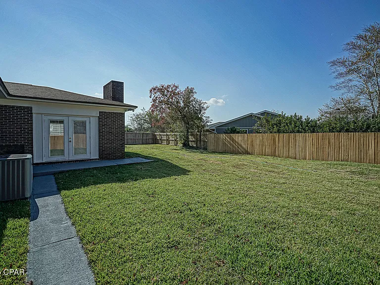 410 S Star Ave — Photo 33