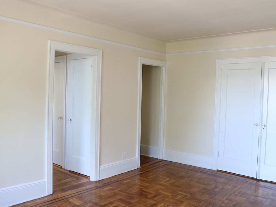 1st image of 9323 218th St #2