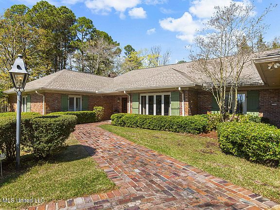 5th image of 6145 Wirtz Rd