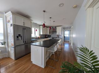 29 Cameron Ave #1, Cambridge, MA 02140