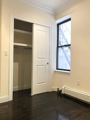 Rented by Voro New York | media 10