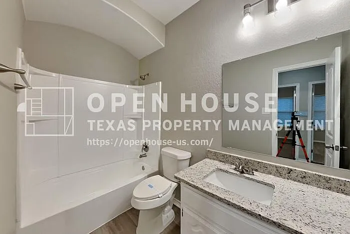 1225 Goodland Ter — Photo 15