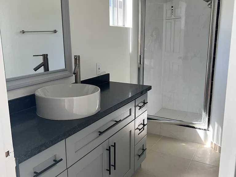 1943 Selby Ave #101 — Photo 7
