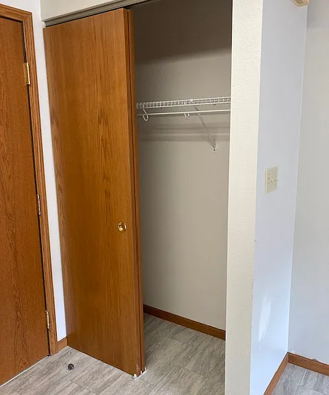 106 Harrison St — Photo 4