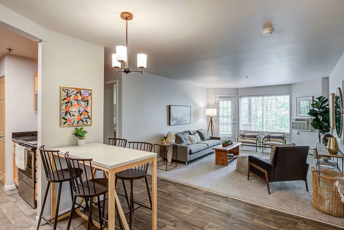 Building Photo - Birchwood Apartments