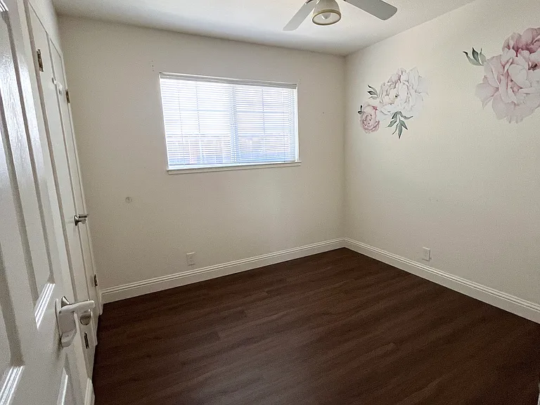 5552 Idlewild Ave — Photo 11
