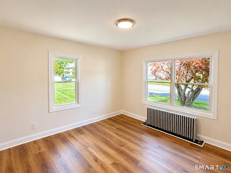 57 Pine St — Photo 11