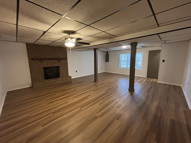 6229 Guess Rd — Photo 29