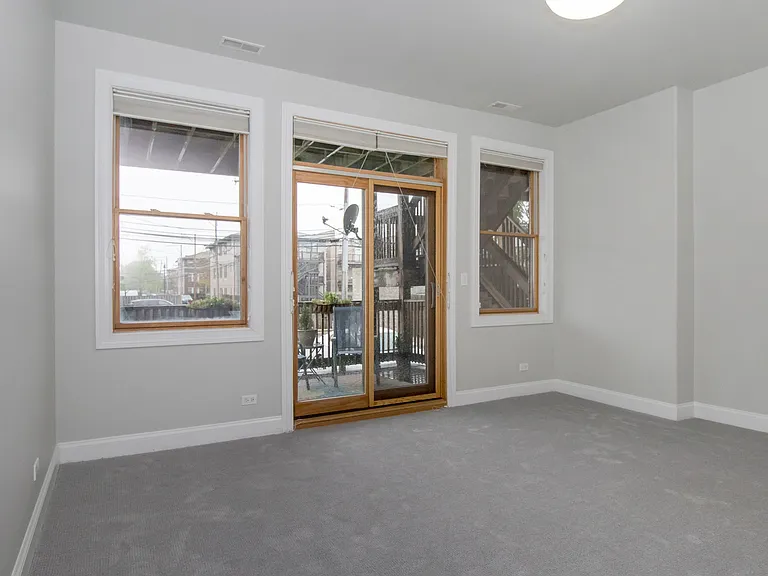 3862 S Lake Park Ave #1S — Photo 13