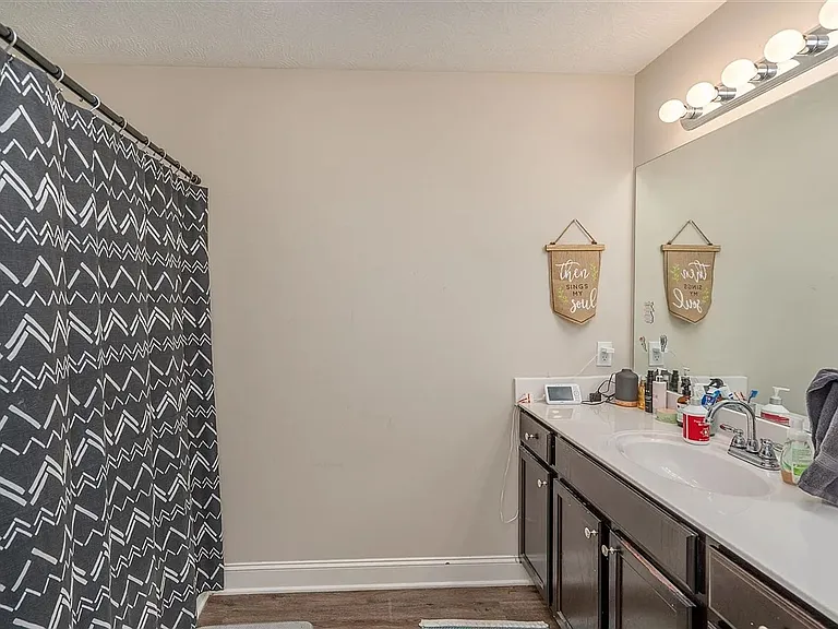692 Northridge Dr — Photo 5