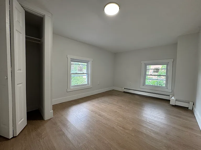 55 Thompson St #2L — Photo 8