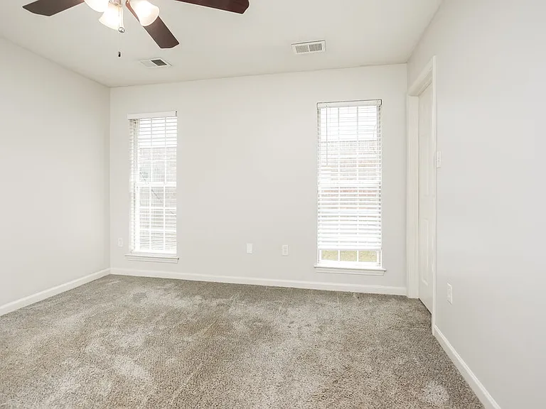 5290 Kristy Ln — Photo 8