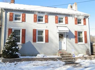 378 Slackwater Rd, Millersville, PA 17551