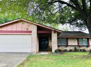 10427 Towneview Dr, Sugar Land, TX 77498