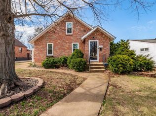 115 S Carleton St, Farmington, MO 63640