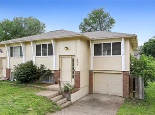 9808 W 52nd St #9808, Shawnee, KS 66203