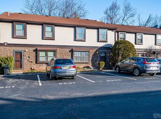 8202 Hana Rd, Edison, NJ 08817