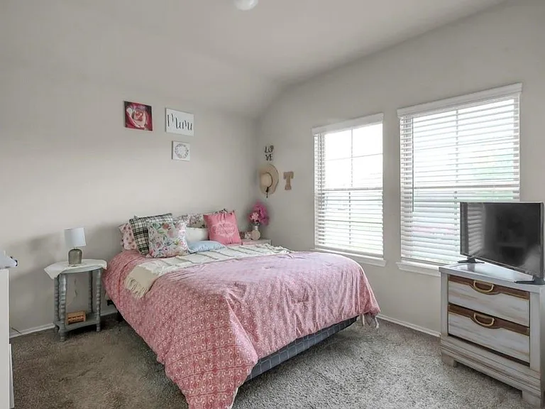 2290 Strong Horse Dr — Photo 18