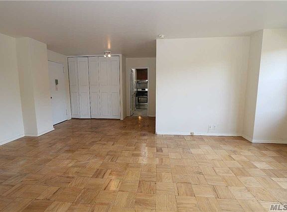 3rd image of 7025 Yellowstone Blvd #2L
