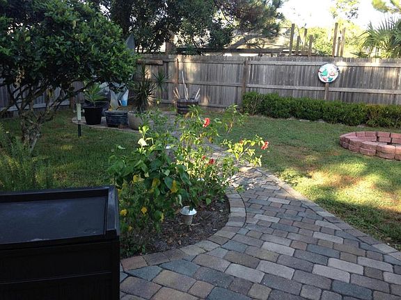4th image of 10963 Mandarin Station Dr E