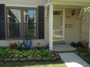 1819 Sheffield Dr, Ypsilanti, MI 48198