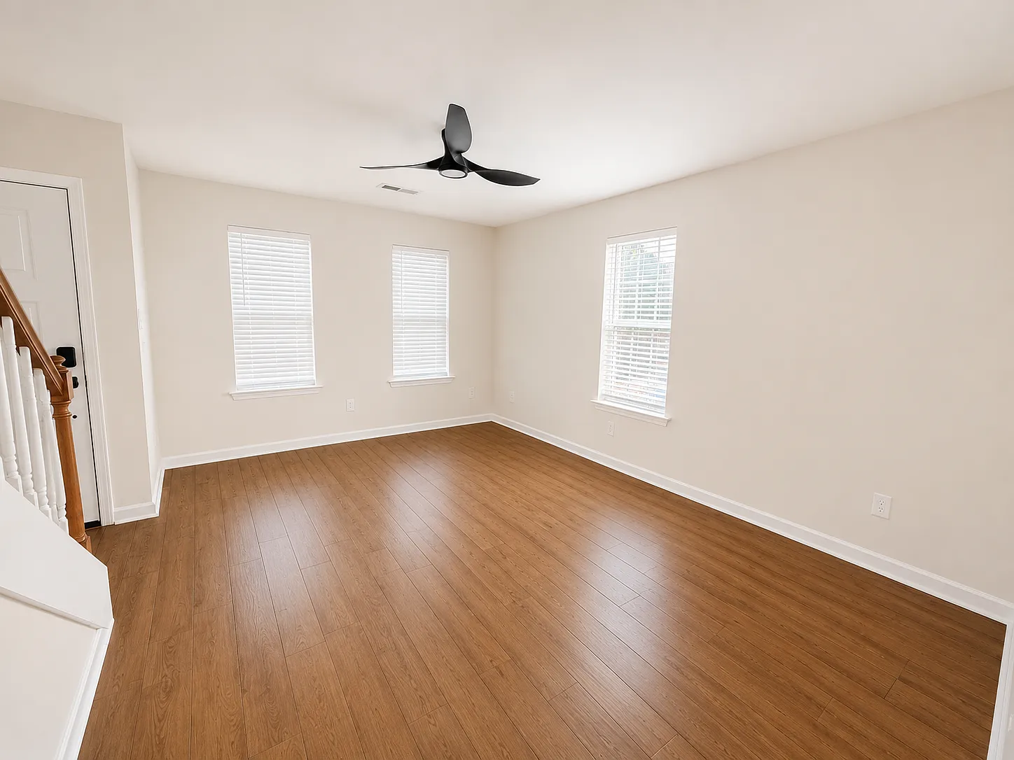 2 bed, 1.5 bath, 1000 sqft, $1,500 — Photo 4
