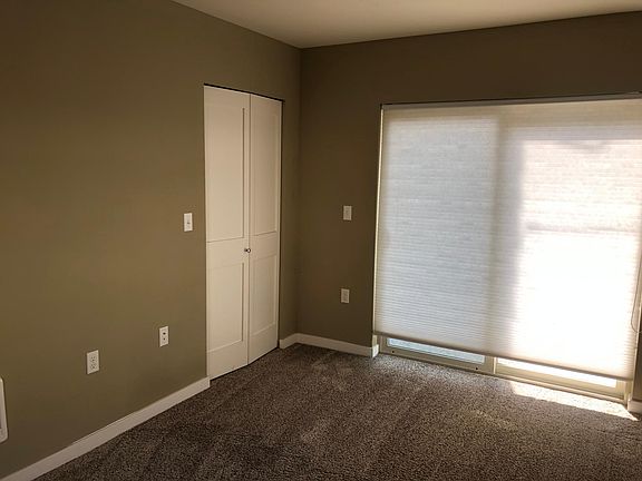 3rd image of 6636A Corson Ave S