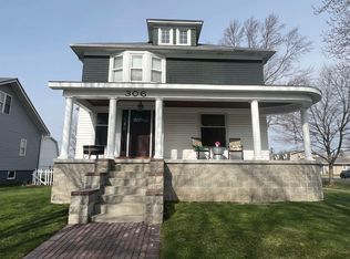 306 S Midland St, Merrill, MI 48637