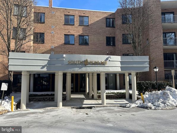 1637 Oakwood Dr #S-105