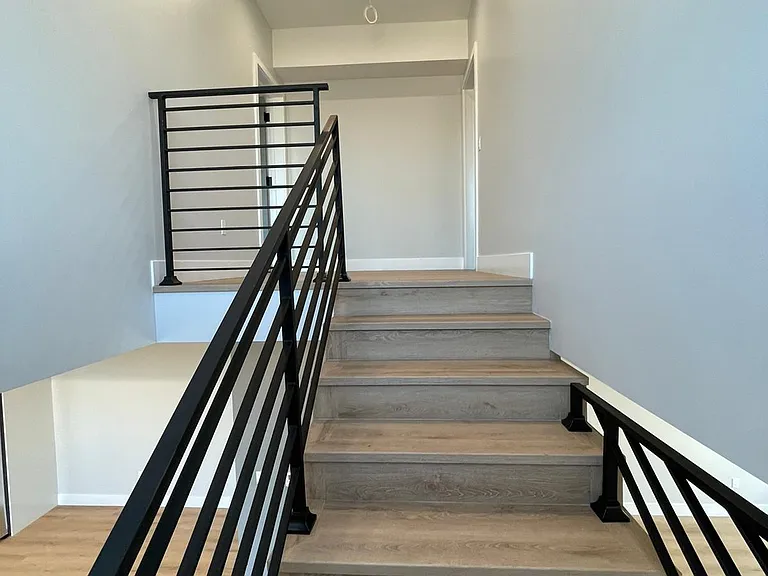 6347 Farmdale Ave — Photo 6