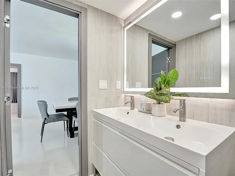 4001 S Ocean Dr #16P — Photo 40