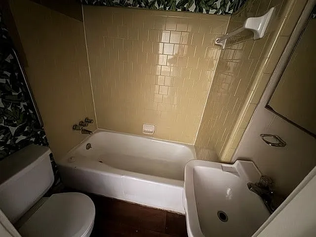 88 & 118 Dale Cir #3 — Photo 6