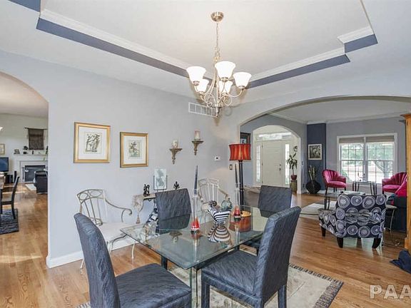 5th image of 7212 N Drake Ct