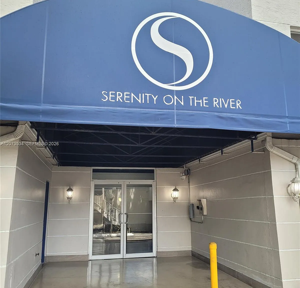 Serenity On The River Con — Photo 1