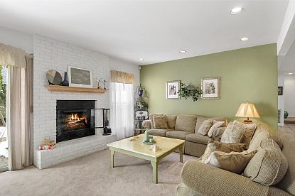 3rd image of 50 Hubbard Ln Unit 123