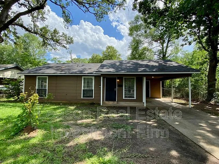 629 David Dr — Photo 1