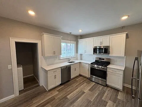 1 bed, 1108 sqft, $2,500 — Photo 2