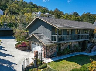 16 Carnoustie Dr, Novato, CA 94949