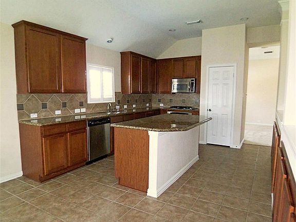 5th image of 11015 Jadestone Creek Ln
