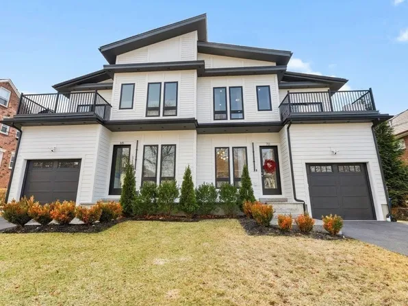 70 Washington St, Newton, MA 02458