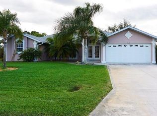 70 Medalist Rd, Rotonda West, FL 33947