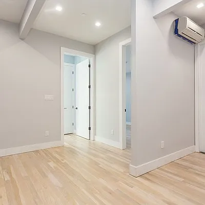 Rented by Nooklyn NYC LLC | media 17