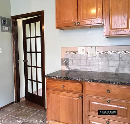 Rented by ZealEstate Group Inc | media 3