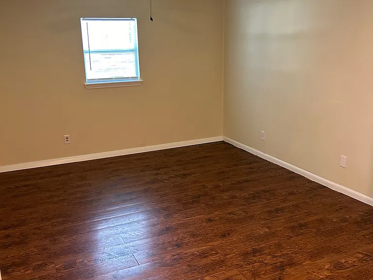 3147 S Louisville Ave — Photo 17