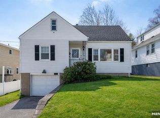 492 North Ave, Wood Ridge, NJ 07075