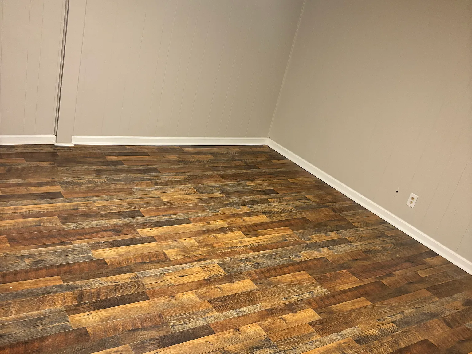 2 bed, 983 sqft, $1,025 — Photo 3